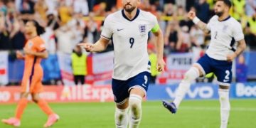 Anglia në finale, përmbys në minutën e fundit rezultatin ndaj Hollandës. Përballja finale me Spanjën