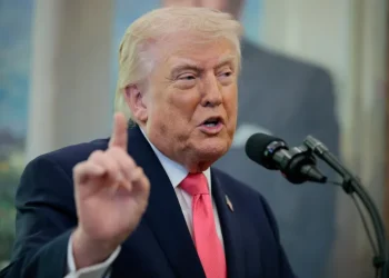 Lufta, Trump zvulon bisedimet: Irani më ofroi të isha LIDERI SUPREM I TYRE! Ja si iu përgjigja